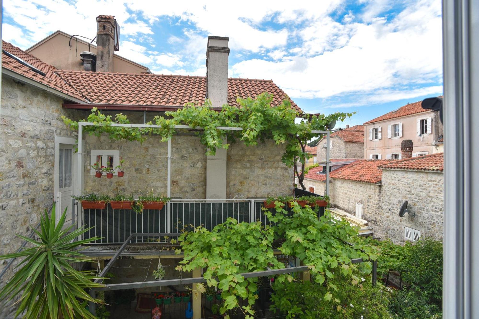Stan Stari Grad Budva Exterior photo
